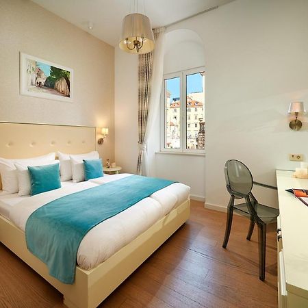 Olea Luxury Rooms Split Bagian luar foto
