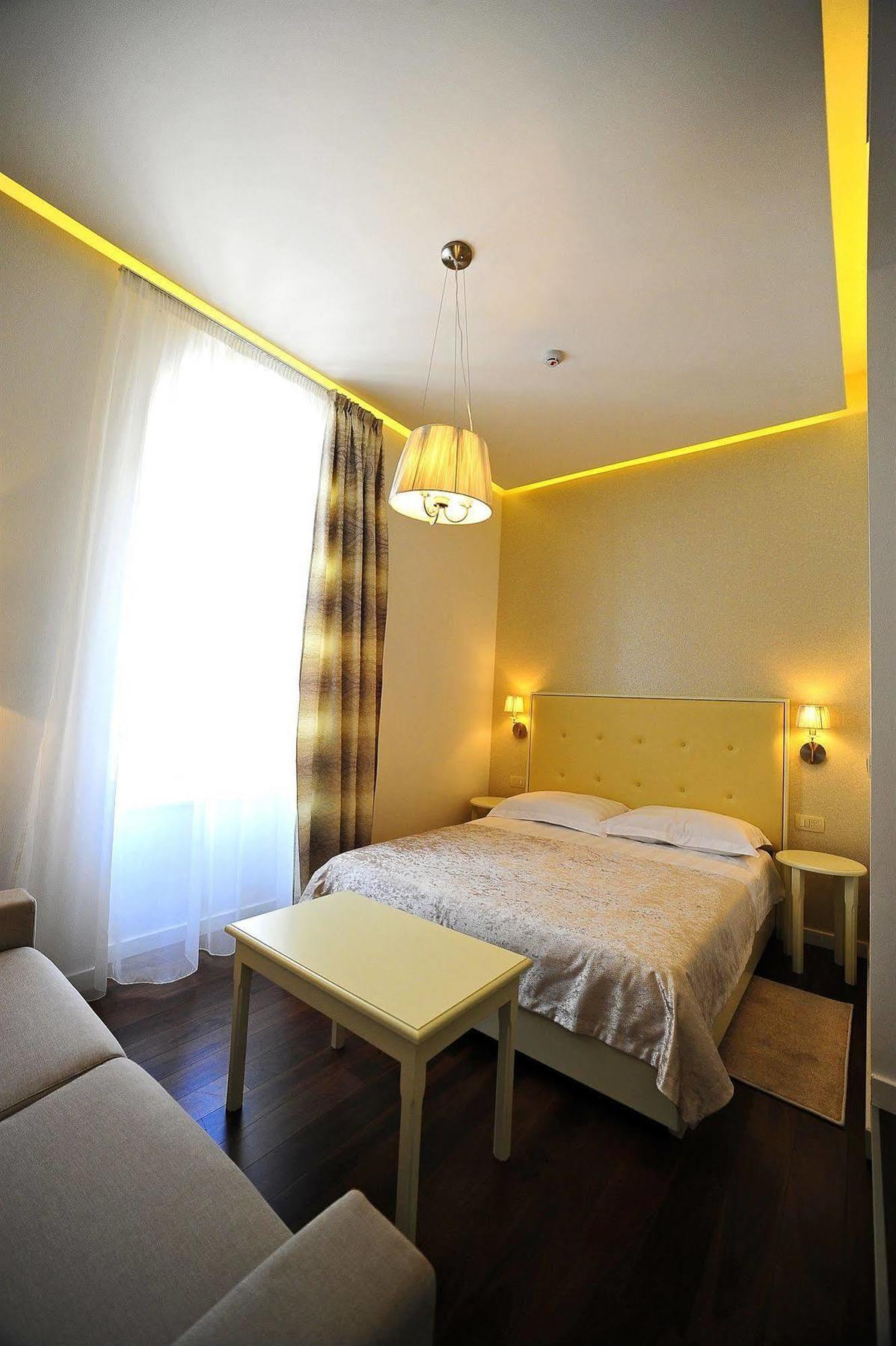 Olea Luxury Rooms Split Bagian luar foto